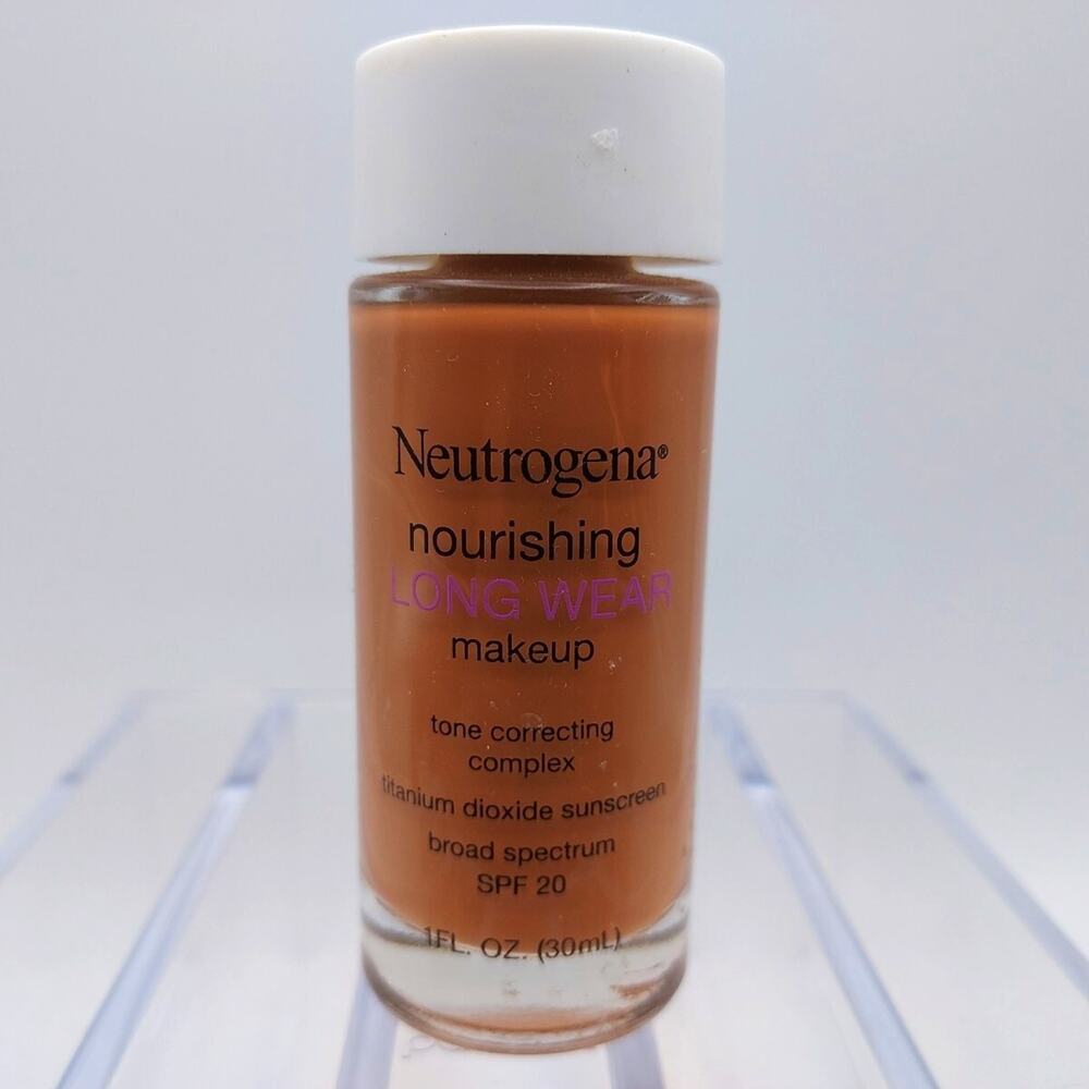 Neutrogena Nourishing Long Wear 12hr Makeup 135 CHESTNUT SPF 20